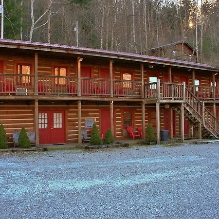 Black Bear Lodge Motel Slade Kültér fotó